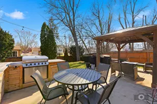 113 Lexington Dr, Bolingbrook, IL 60440 - Photo 15