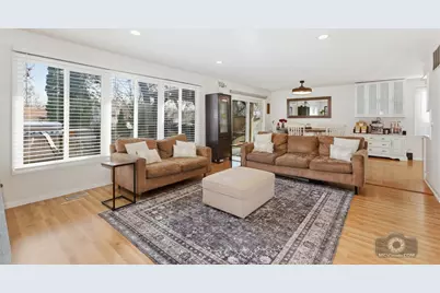 113 Lexington Drive, Bolingbrook, IL 60440 - Photo 3