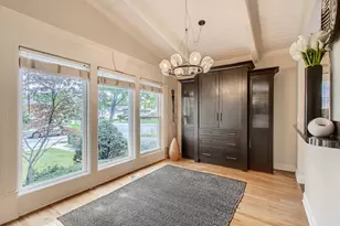 9529 Keystone Ave, Skokie, IL 60076 - Photo 5