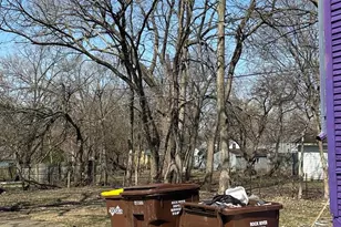 910 Furman St, Rockford, IL 61101 - Photo 5