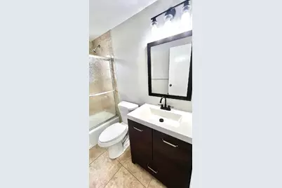 1355 Abbott Drive #3, Elgin, IL 60123 - Photo 7