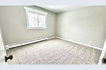 1355 Abbott Drive #3, Elgin, IL 60123 - Photo 9