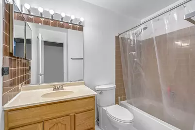 823 E Coach Road #8, Palatine, IL 60074 - Photo 23