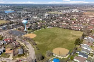 823 E Coach Rd, Palatine, IL 60074 - Photo 29