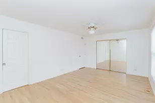 1410 Pebblecreek Dr, Glenview, IL 60025 - Photo 15