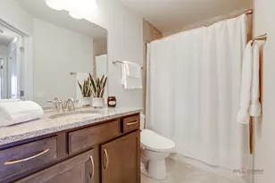 246 Belmont Dr, Lincolnshire, IL 60069 - Photo 17