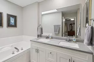 1628 Hilton Head Dr, Naperville, IL 60563 - Photo 21