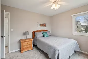 1628 Hilton Head Dr, Naperville, IL 60563 - Photo 29