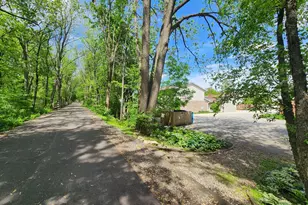 903 N Linden St, Normal, IL 61761 - Photo 33