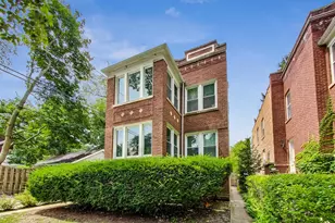 2646 Ewing Ave, Evanston, IL 60201 - Photo 1