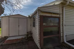 989 Dayton Ct, Galesburg, IL 61401 - Photo 31