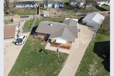 989 Dayton Court, Galesburg, IL 61401 - Photo 3