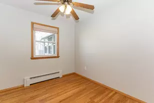 989 Dayton Ct, Galesburg, IL 61401 - Photo 15