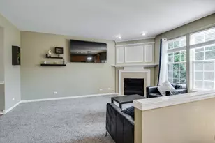 2889 Peachtree Cir, Aurora, IL 60502 - Photo 9