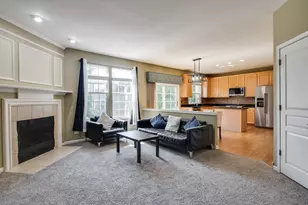 2889 Peachtree Cir, Aurora, IL 60502 - Photo 3