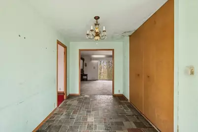 404 Oak Drive, Roberts, IL 60962 - Photo 5