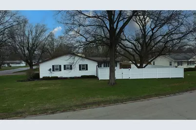 460 S Ralph Street, Watseka, IL 60970 - Photo 5