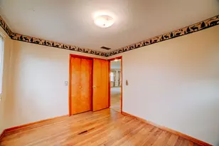 460 S Ralph St, Watseka, IL 60970 - Photo 33