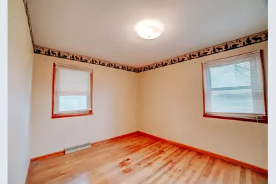 460 S Ralph Street, Watseka, IL 60970 - Photo 31