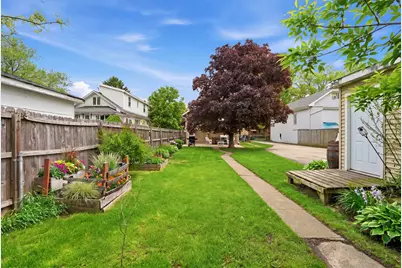 4140 Anna Avenue, Lyons, IL 60534 - Photo 3