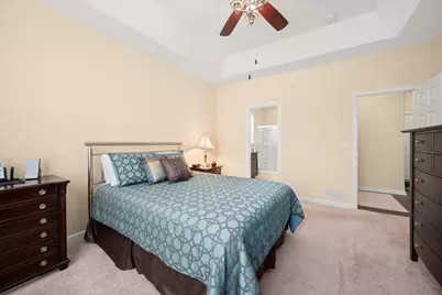 21 W Winterberry Avenue, Cortland, IL 60112 - Photo 13