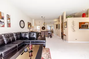 274 Wildspring Ct, Itasca, IL 60143 - Photo 9