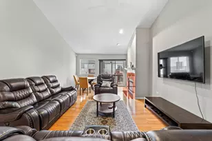 2987 Saganashkee Ln, Naperville, IL 60564 - Photo 9