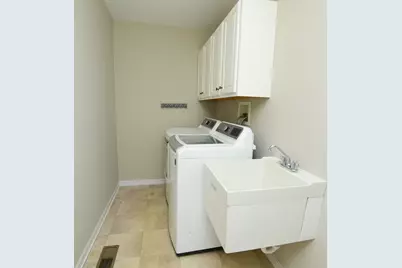 1752 Tallmeadow Drive, Dekalb, IL 60115 - Photo 21