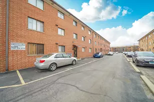 8422 W Catalpa Ave, Chicago, IL 60656 - Photo 33