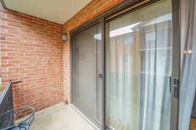 8422 W Catalpa Avenue #202, Chicago, IL 60656 - Photo 29