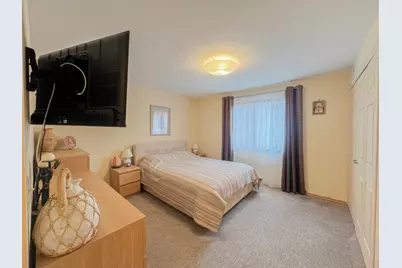 8422 W Catalpa Avenue #202, Chicago, IL 60656 - Photo 21