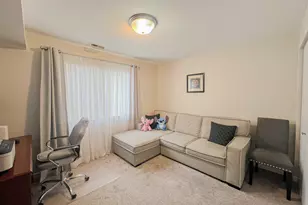 8422 W Catalpa Ave, Chicago, IL 60656 - Photo 25