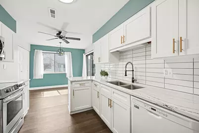 27W685 Grasmere Drive #1808, Winfield, IL 60190 - Photo 7