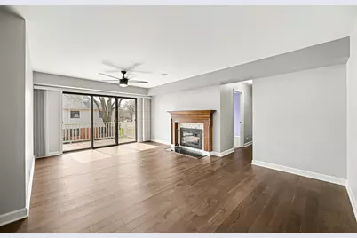 27W685 Grasmere Drive #1808, Winfield, IL 60190 - Photo 3