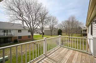 27W685 Grasmere Dr, Winfield, IL 60190 - Photo 23