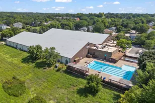 304 Camarie Ct, Naperville, IL 60540 - Photo 37