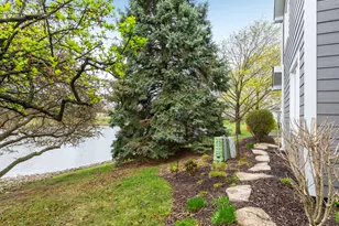 304 Camarie Ct, Naperville, IL 60540 - Photo 33