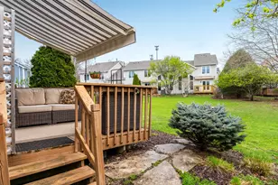 304 Camarie Ct, Naperville, IL 60540 - Photo 29