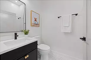 5340 N Lincoln Ave, Chicago, IL 60625 - Photo 15