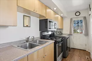 63 Wren Rd, Carpentersville, IL 60110 - Photo 5