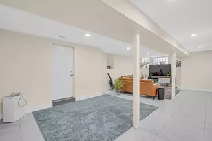 6511 S Evans Ave, Chicago, IL 60637 - Photo 17