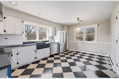 4816 Linscott Avenue, Downers Grove, IL 60515 - Photo 9