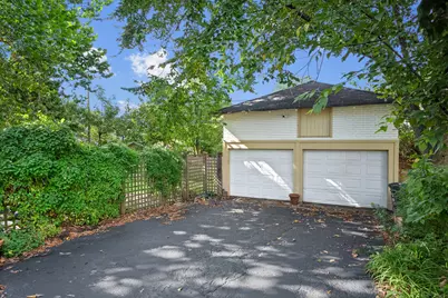 4816 Linscott Avenue, Downers Grove, IL 60515 - Photo 23