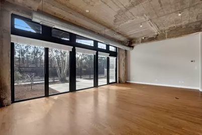 1071 W 15th Street #109, Chicago, IL 60608 - Photo 9