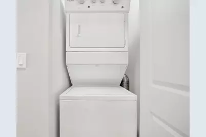 1071 W 15th Street #109, Chicago, IL 60608 - Photo 19