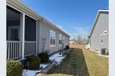 1542 Meadow View Lane, Grayslake, IL 60030 - Photo 3