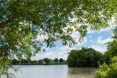 1542 Meadow View Lane, Grayslake, IL 60030 - Photo 35