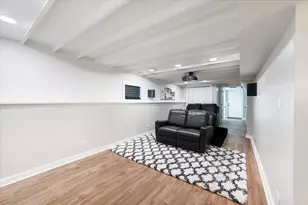 272 N Willow Rd, Elmhurst, IL 60126 - Photo 27