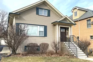 272 N Willow Rd, Elmhurst, IL 60126 - Photo 3