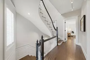 1352 N La Salle Dr, Chicago, IL 60610 - Photo 27